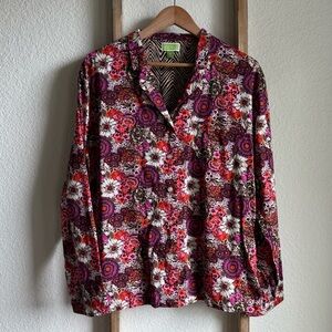 Vera Bradley floral button down casual top sz: Med